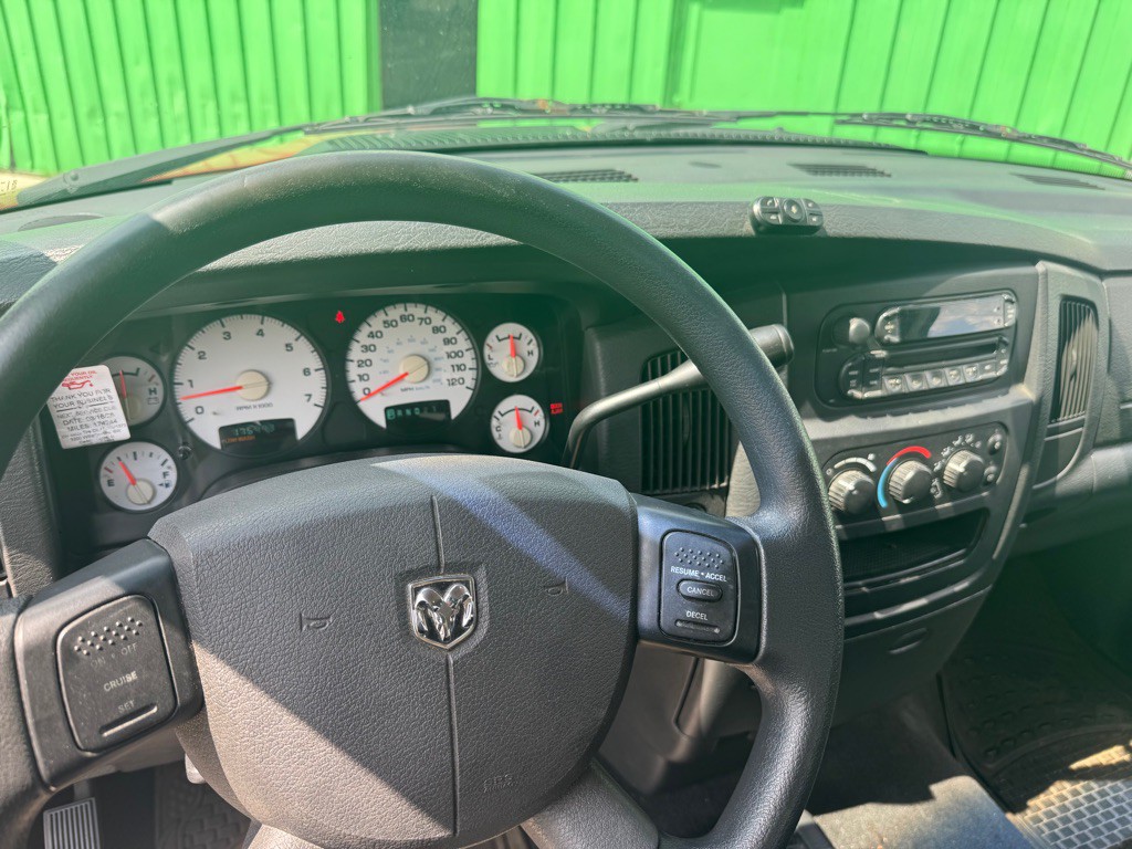 2005 Dodge Ram 1500 Image 6