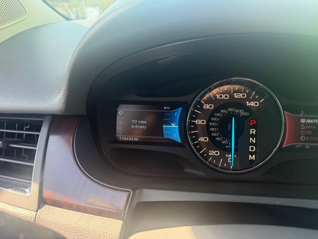 2011 Ford Edge Image 12