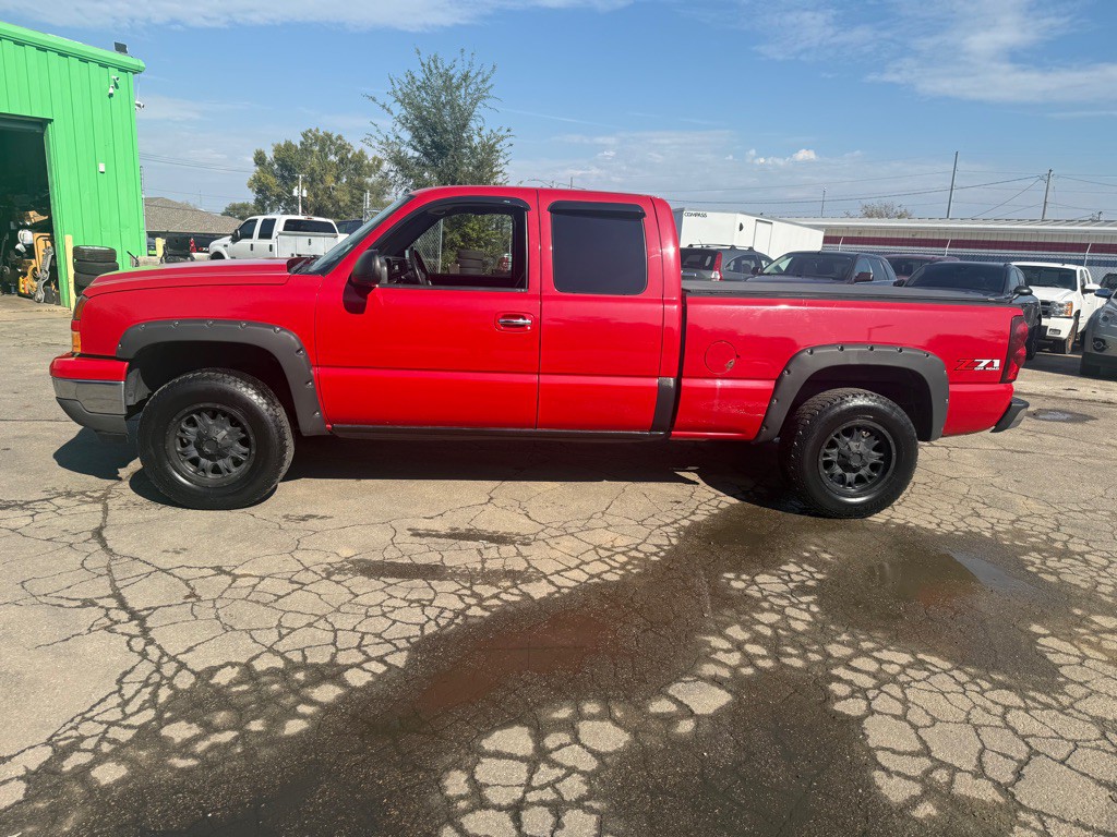 2007 Chevrolet Silverado 1500 Image 3
