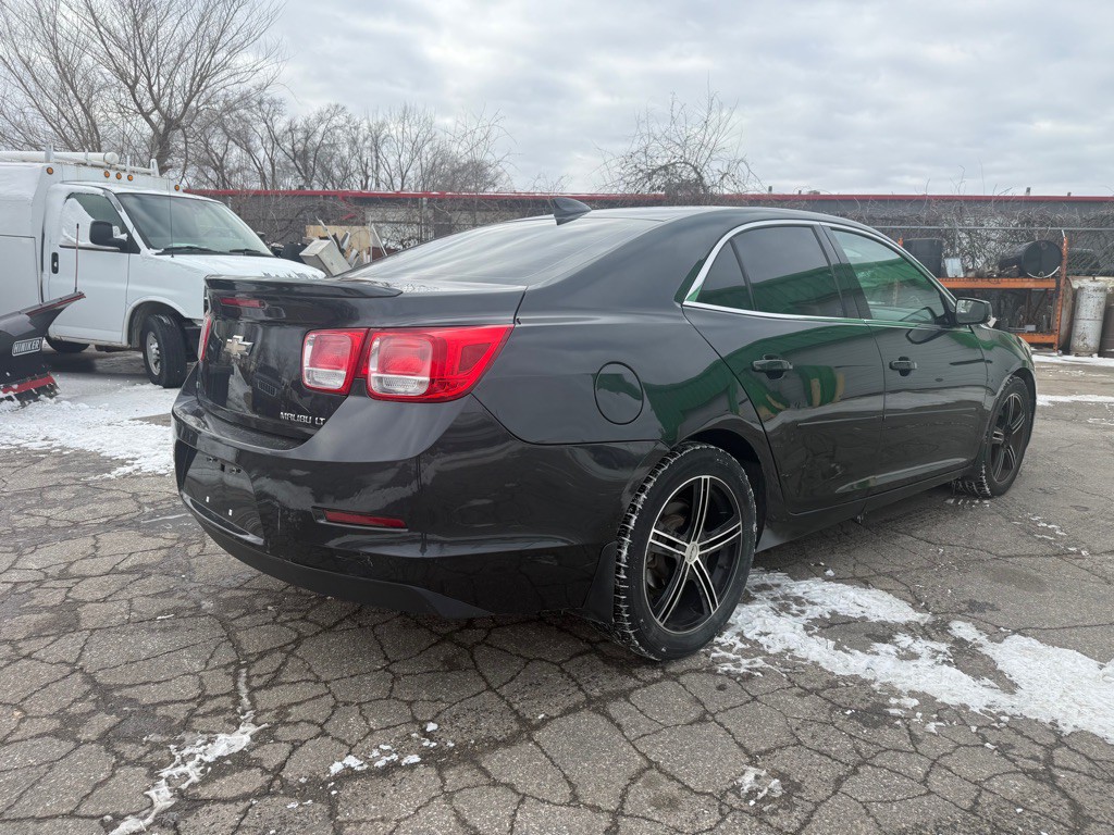 2015 Chevrolet Malibu Image 5