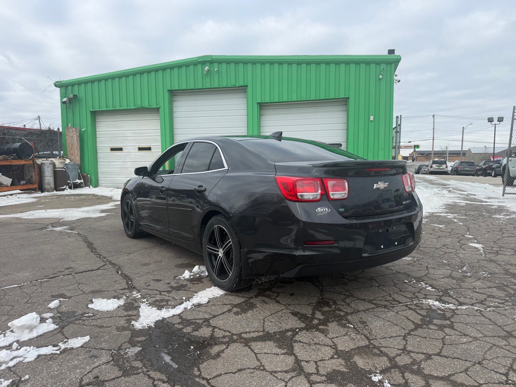 2015 Chevrolet Malibu Image 6