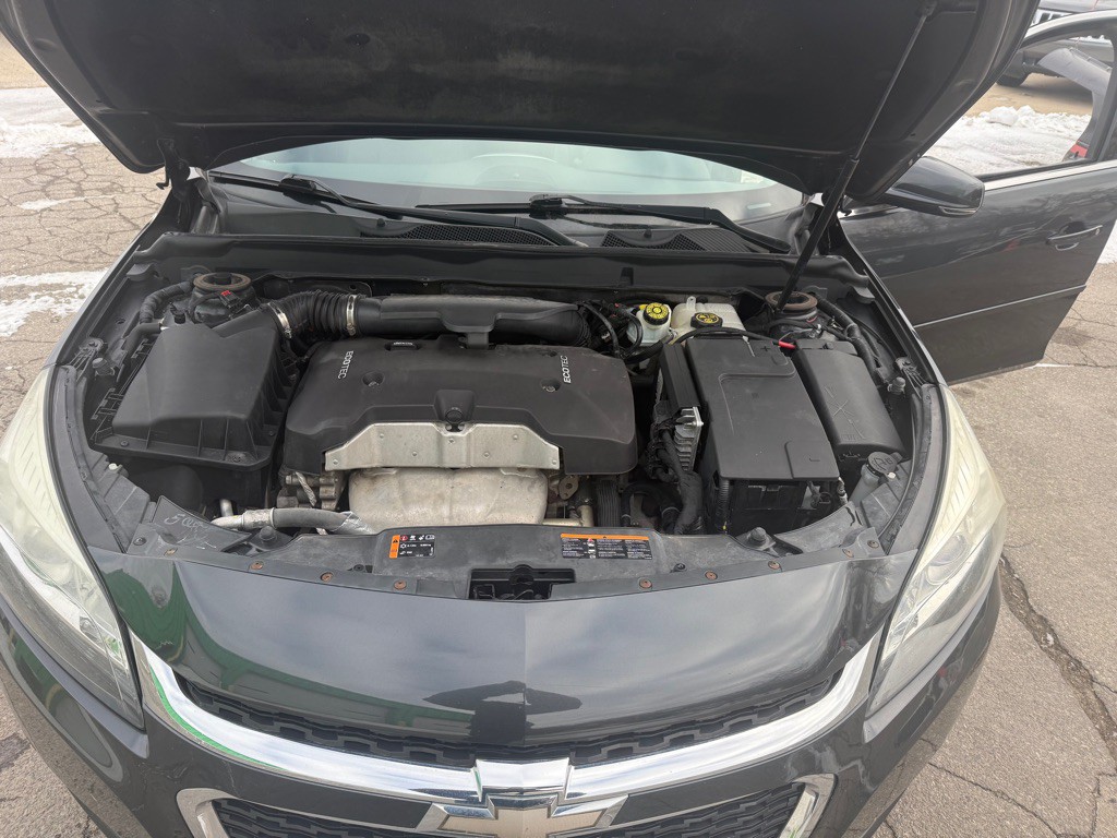 2015 Chevrolet Malibu Image 12