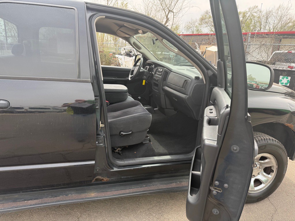 2005 Dodge Ram 1500 Image 14