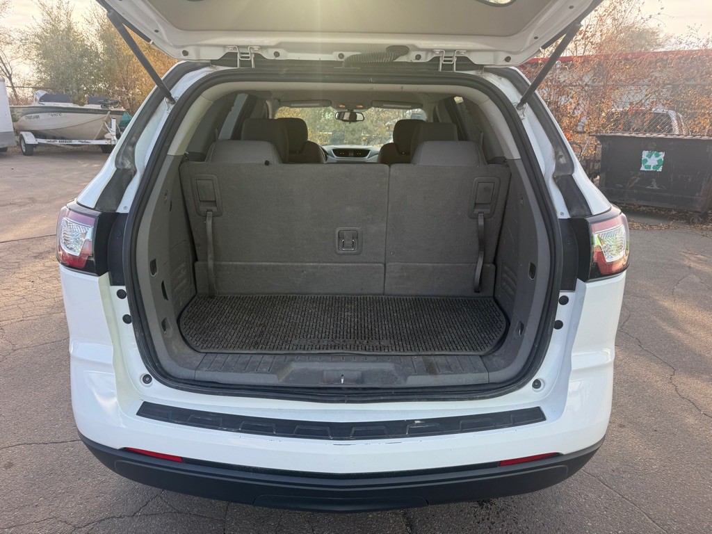 2017 Chevrolet Traverse Image 11