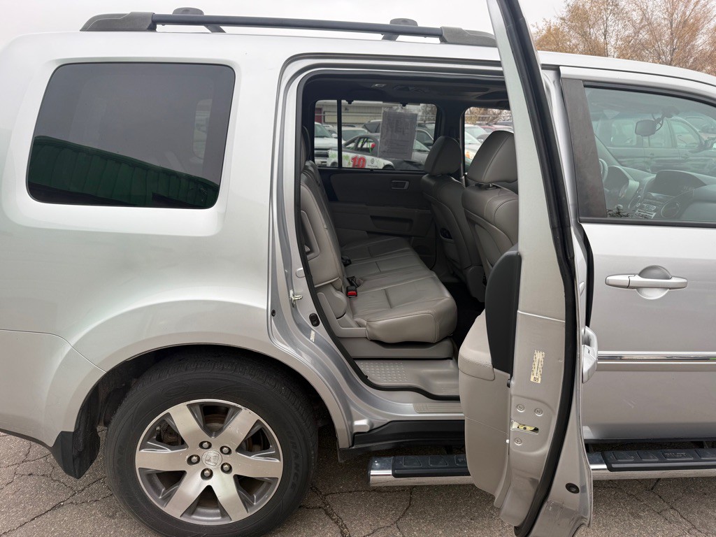2015 Honda Pilot Image 8