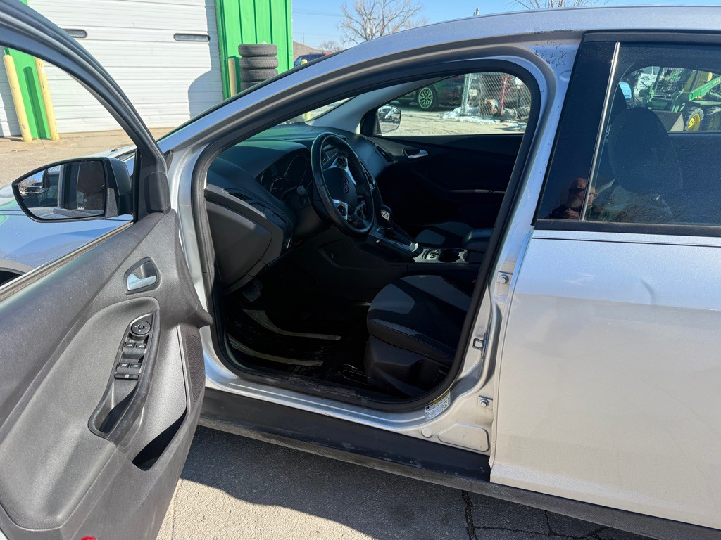 2014 Ford Focus Image 7