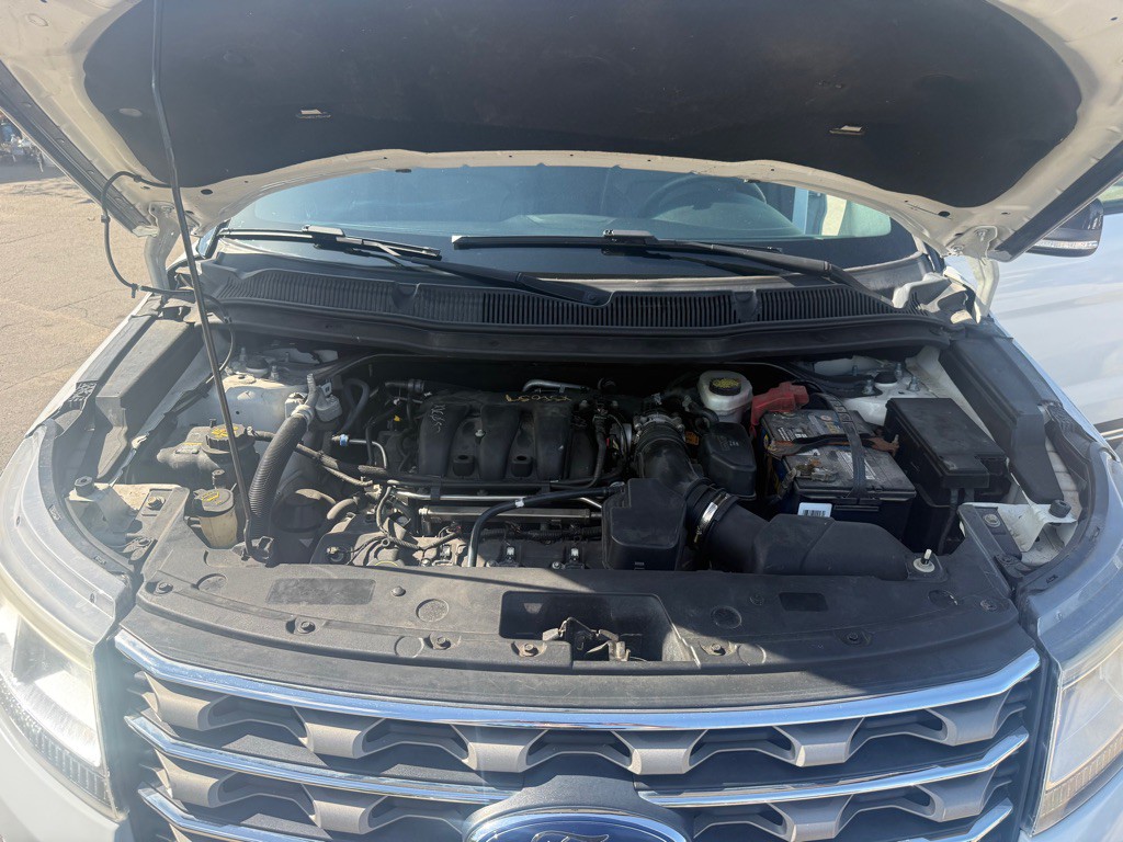 2017 Ford Explorer Image 13