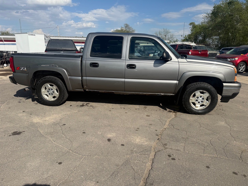 2007 Chevrolet Silverado 1500 Image 3