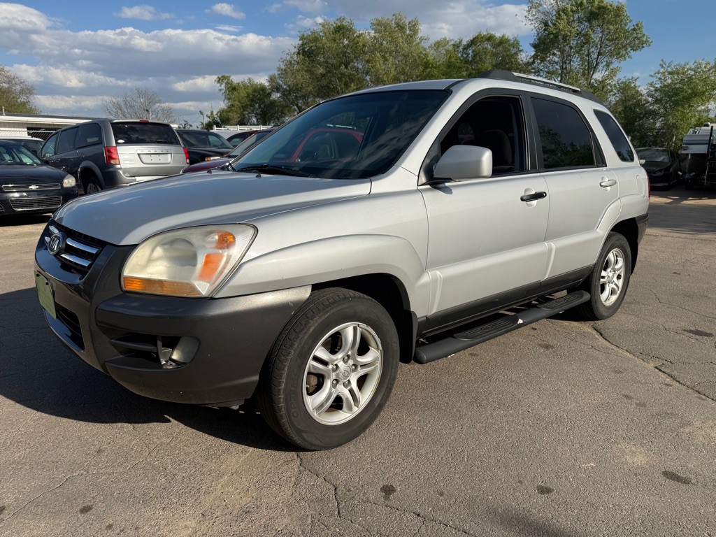 2007 Kia Sportage Image 2
