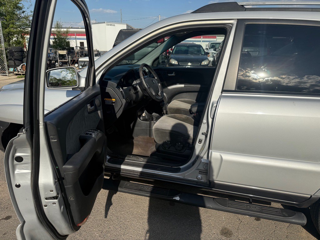 2007 Kia Sportage Image 7