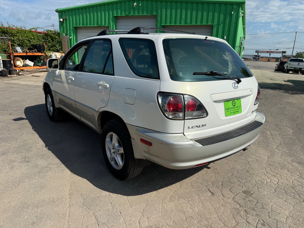 2001 Lexus RX Image 3