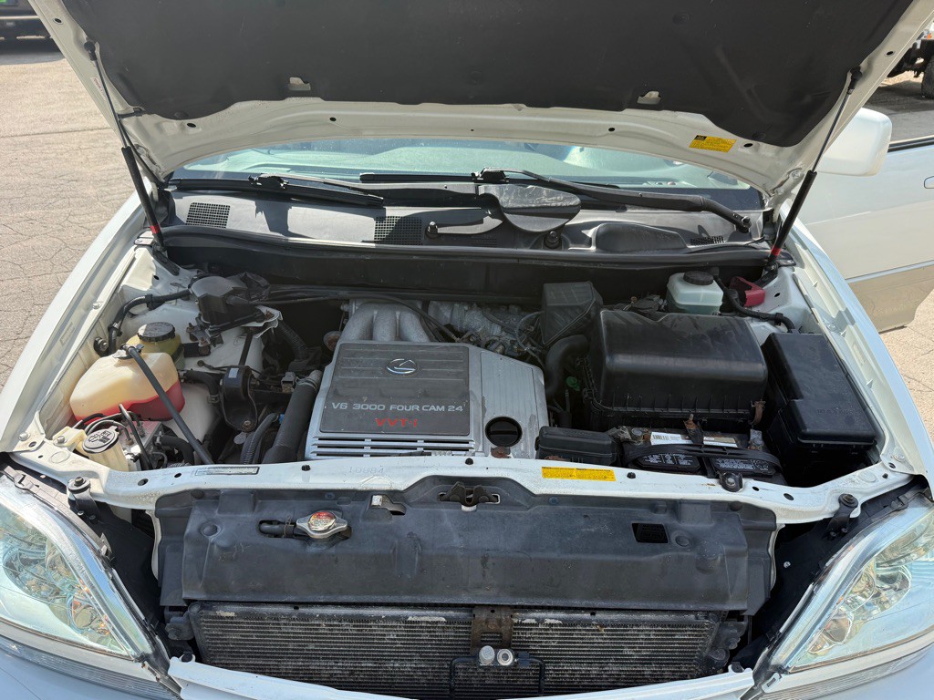 2001 Lexus RX Image 11