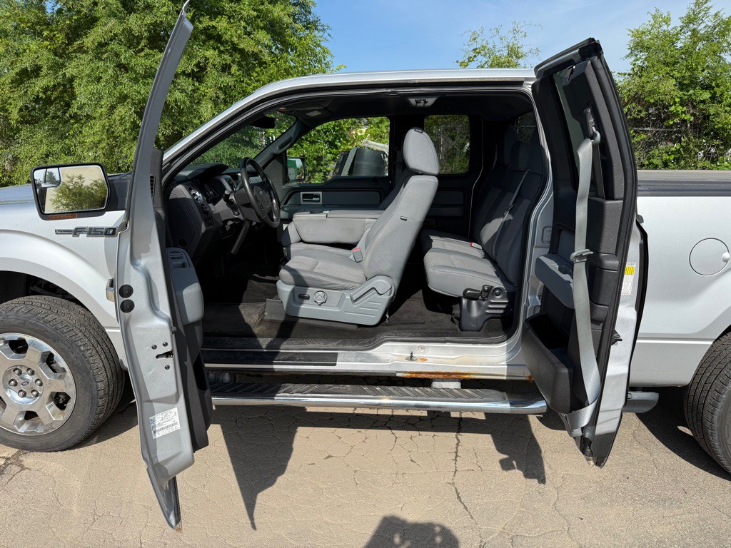 2011 Ford F-150 Image 7