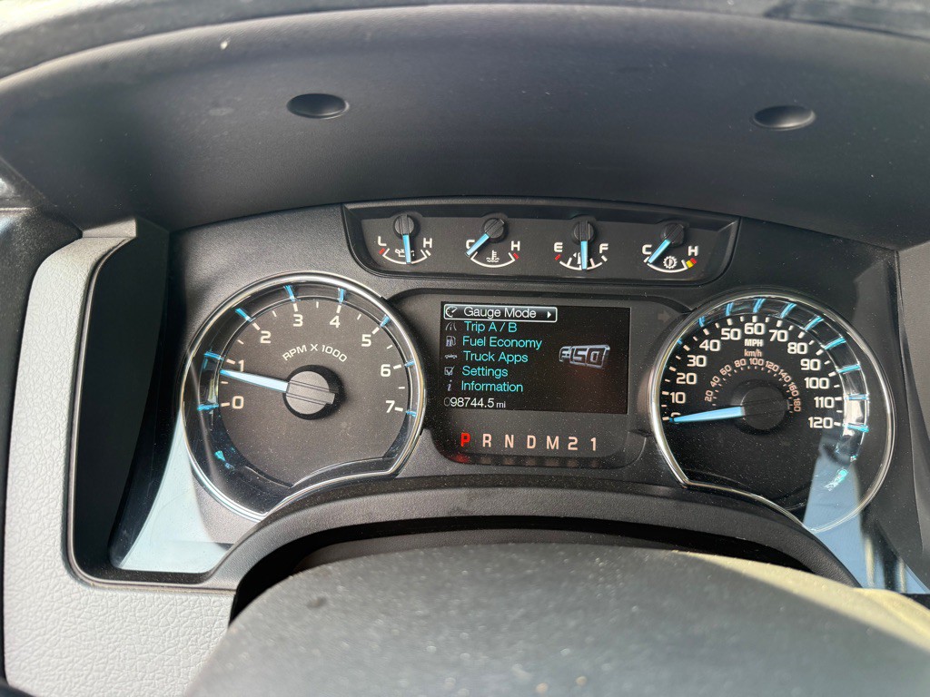 2011 Ford F-150 Image 11