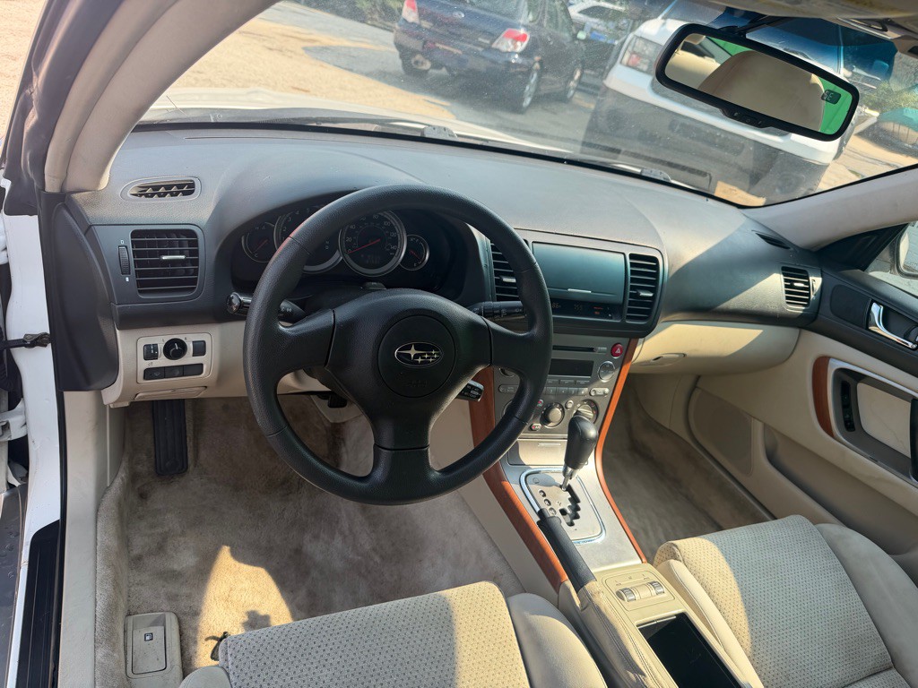 2005 Subaru Legacy Image 6