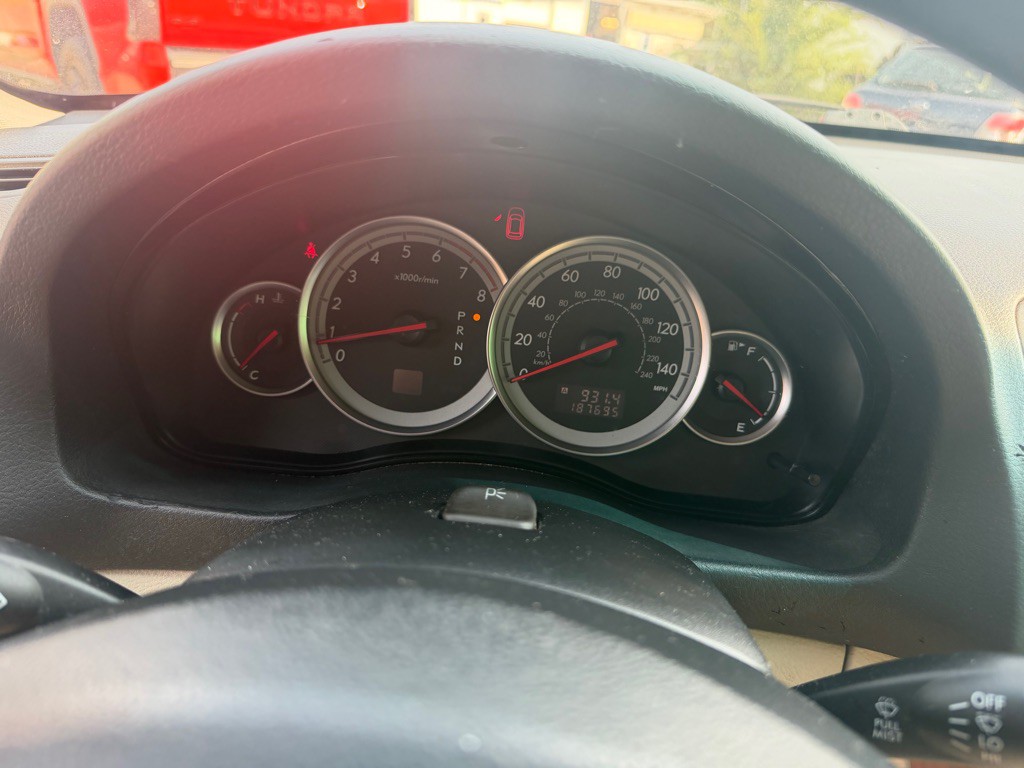 2005 Subaru Legacy Image 7