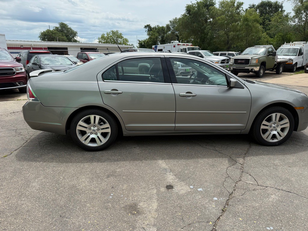2009 Ford Fusion Image 4