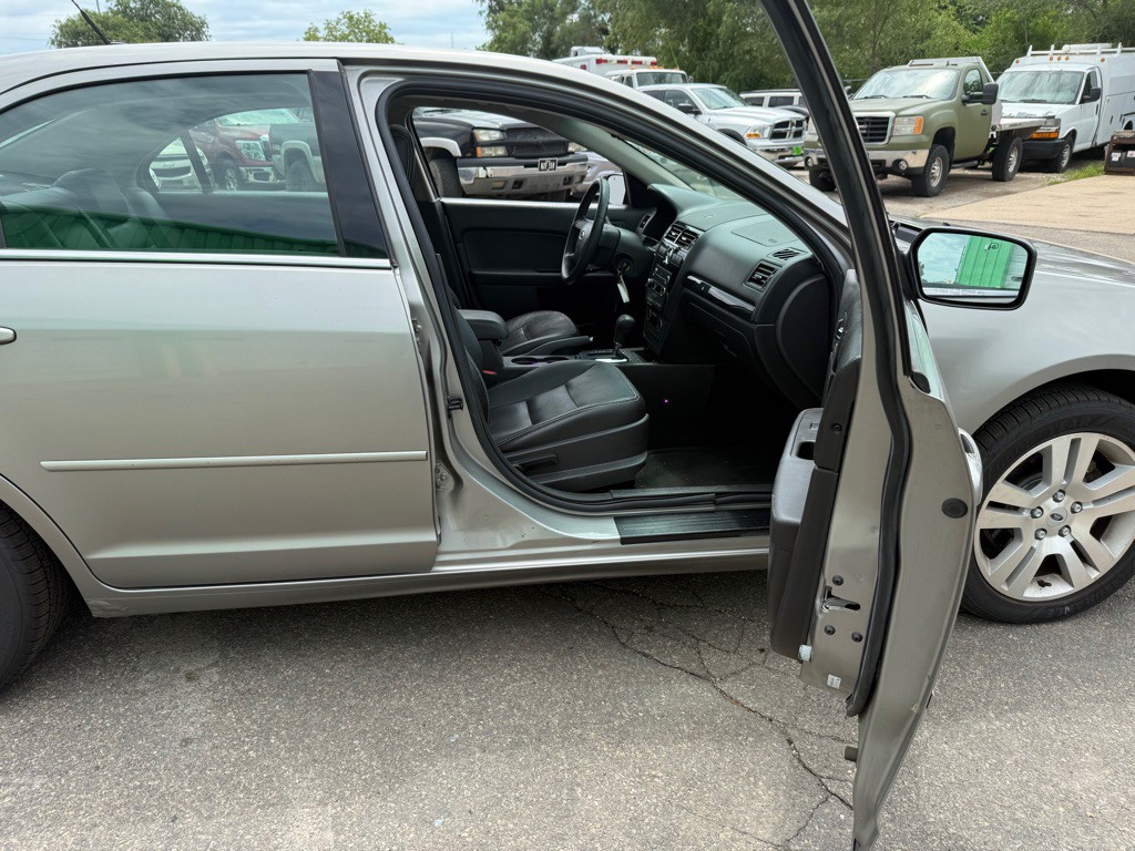 2009 Ford Fusion Image 10