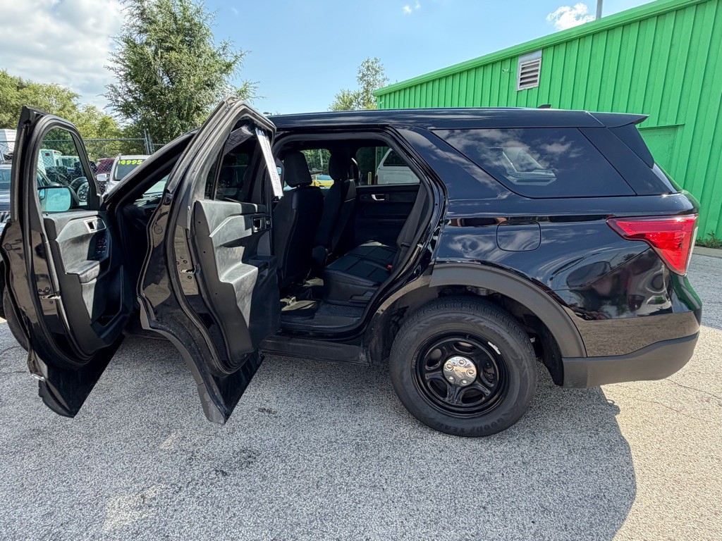 2021 Ford Explorer Image 9