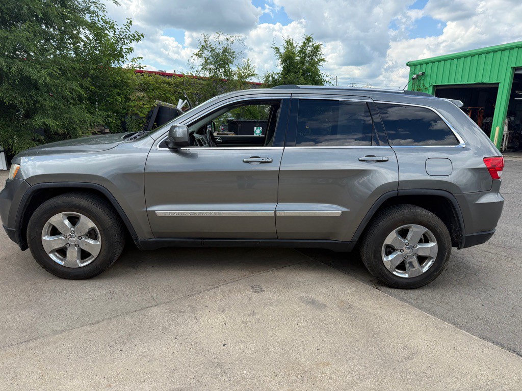 2012 Jeep Grand Cherokee Image 3