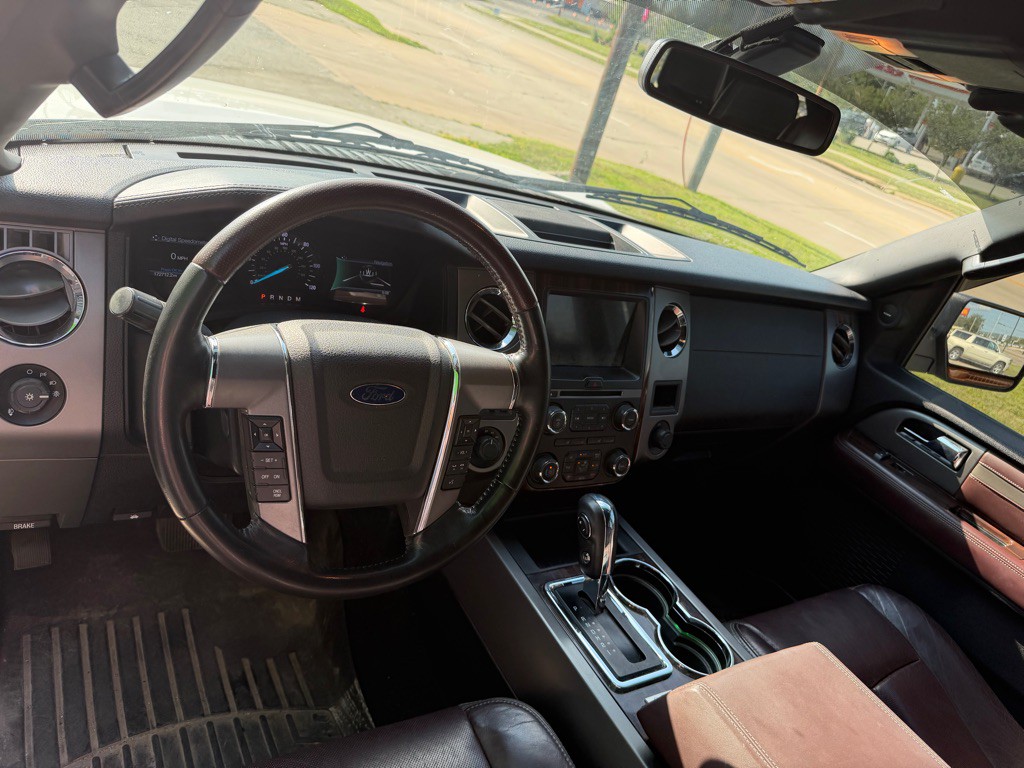 2016 Ford Expedition Image 6