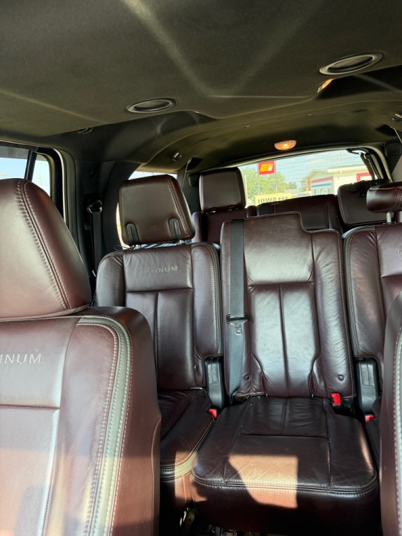 2016 Ford Expedition Image 8