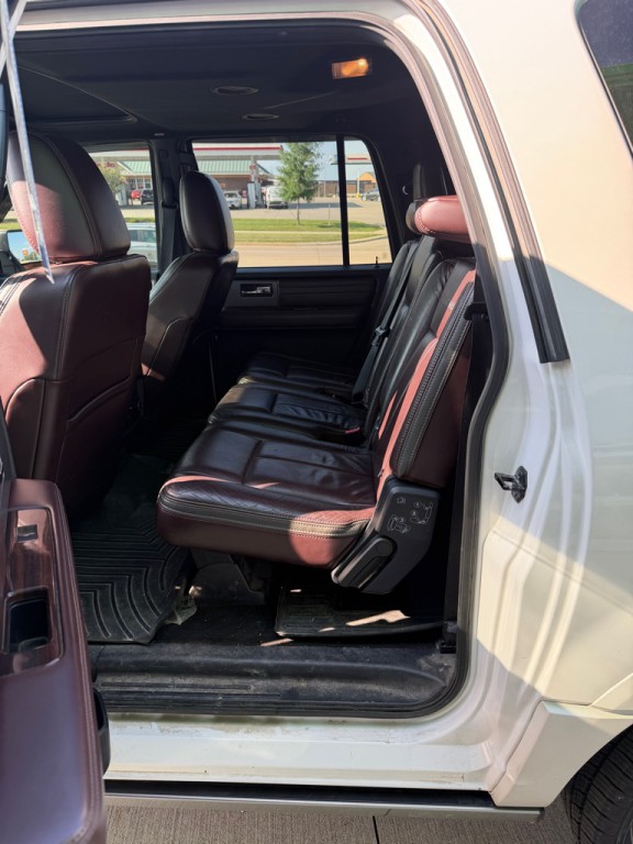 2016 Ford Expedition Image 9