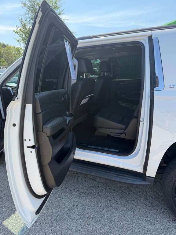 2018 Chevrolet Suburban Image 9