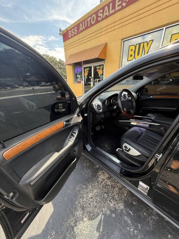 2007 Mercedes-Benz M-Class Image 8