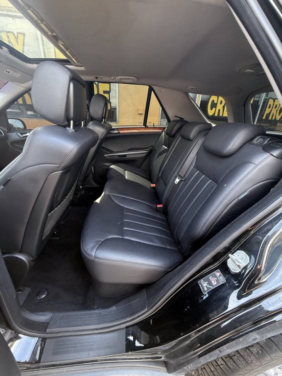 2007 Mercedes-Benz M-Class Image 9