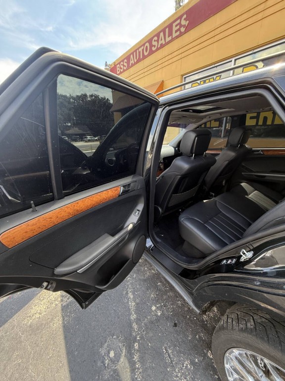 2007 Mercedes-Benz M-Class Image 10