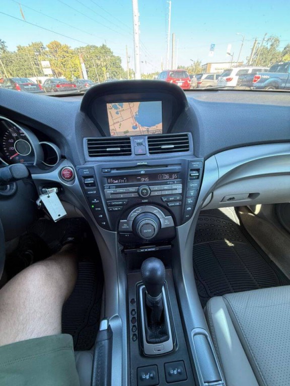 2011 Acura TL Image 14