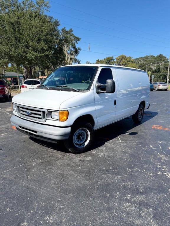 2007 Ford E-Series Image 1