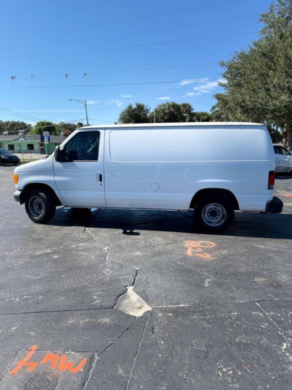 2007 Ford E-Series Image 6