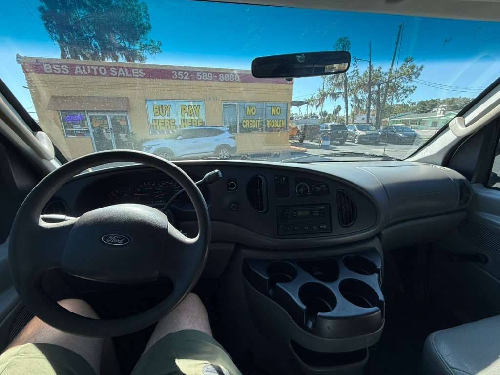 2007 Ford E-Series Image 8