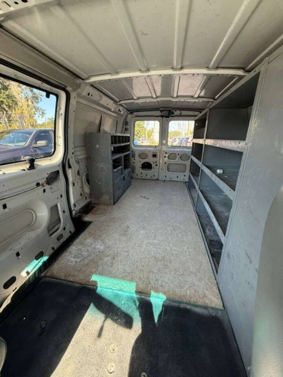 2007 Ford E-Series Image 9