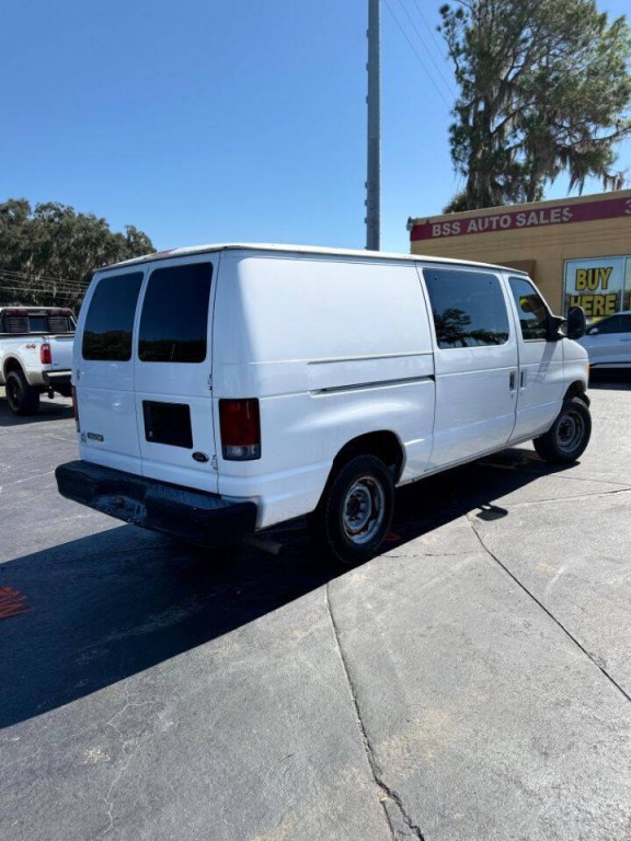 2007 Ford E-Series Image 16