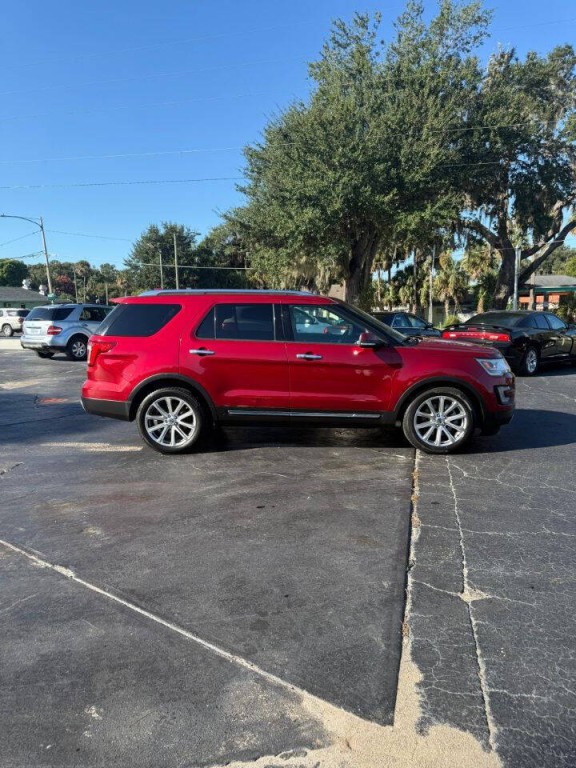 2017 Ford Explorer Image 3