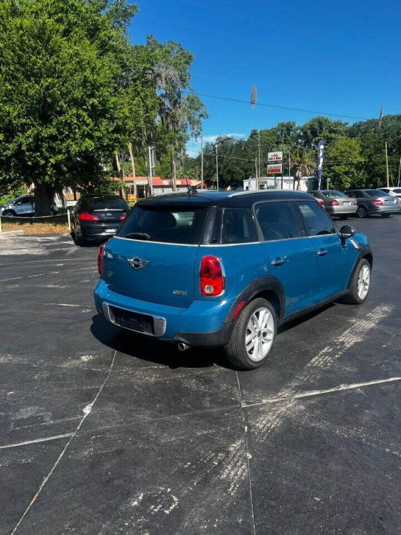 2011 MINI Countryman Image 5