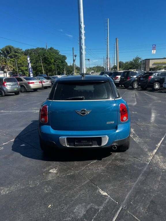 2011 MINI Countryman Image 6