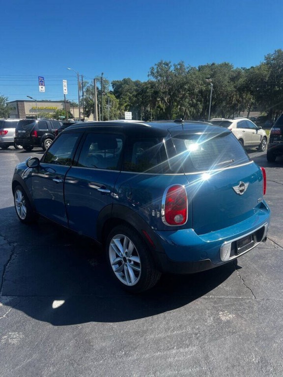 2011 MINI Countryman Image 7