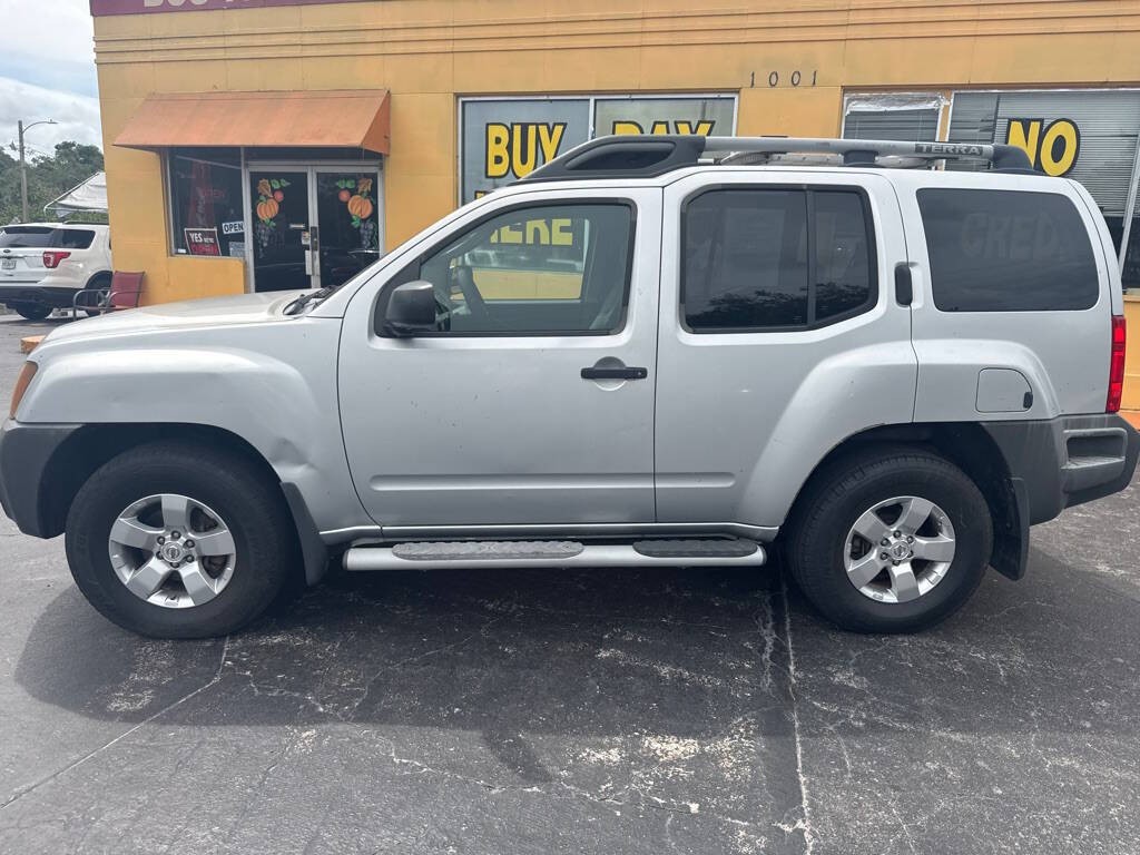 2009 Nissan Xterra Image 2