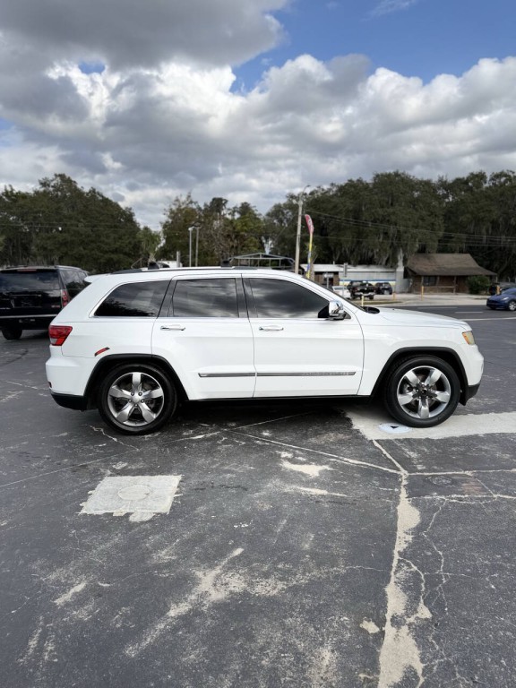 2013 Jeep Grand Cherokee Image 4