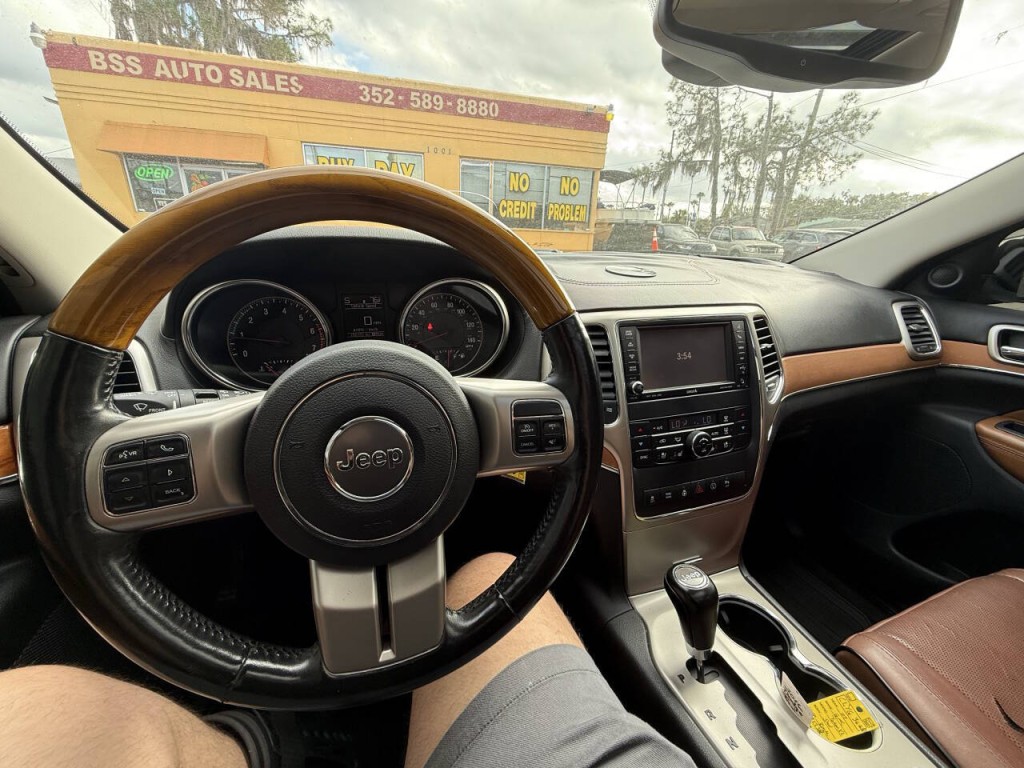 2013 Jeep Grand Cherokee Image 10