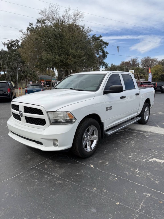 2014 RAM 1500 Image 1
