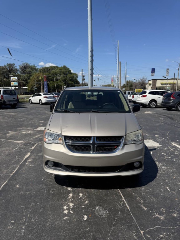 2015 Dodge Grand Caravan Image 2