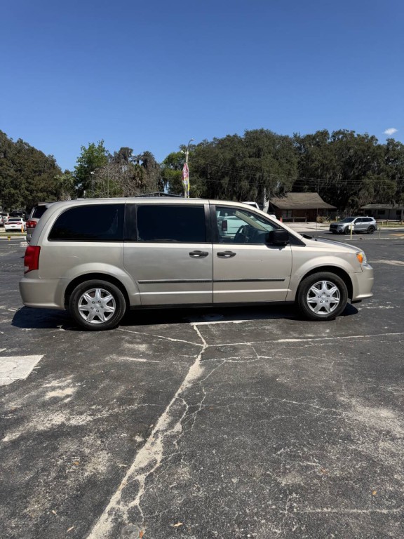 2015 Dodge Grand Caravan Image 4