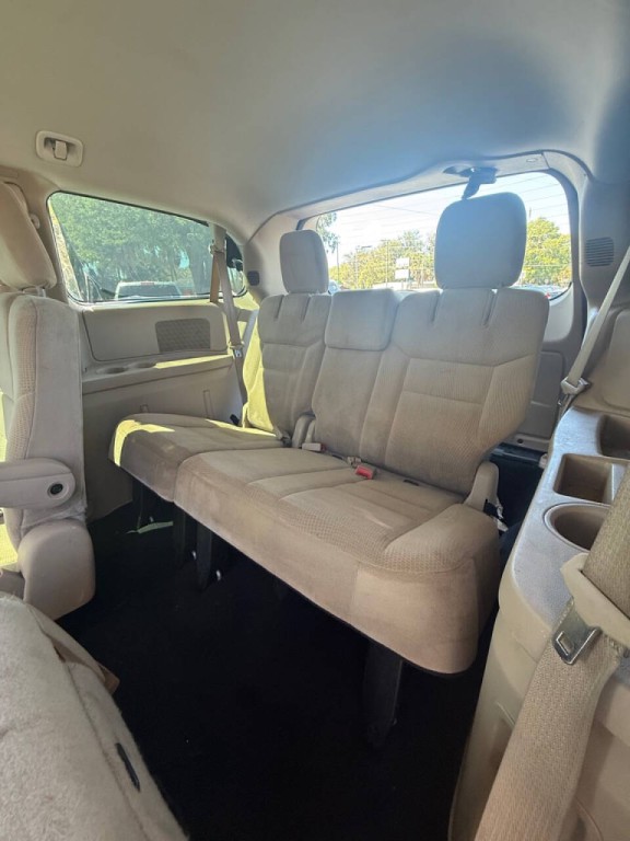 2015 Dodge Grand Caravan Image 13