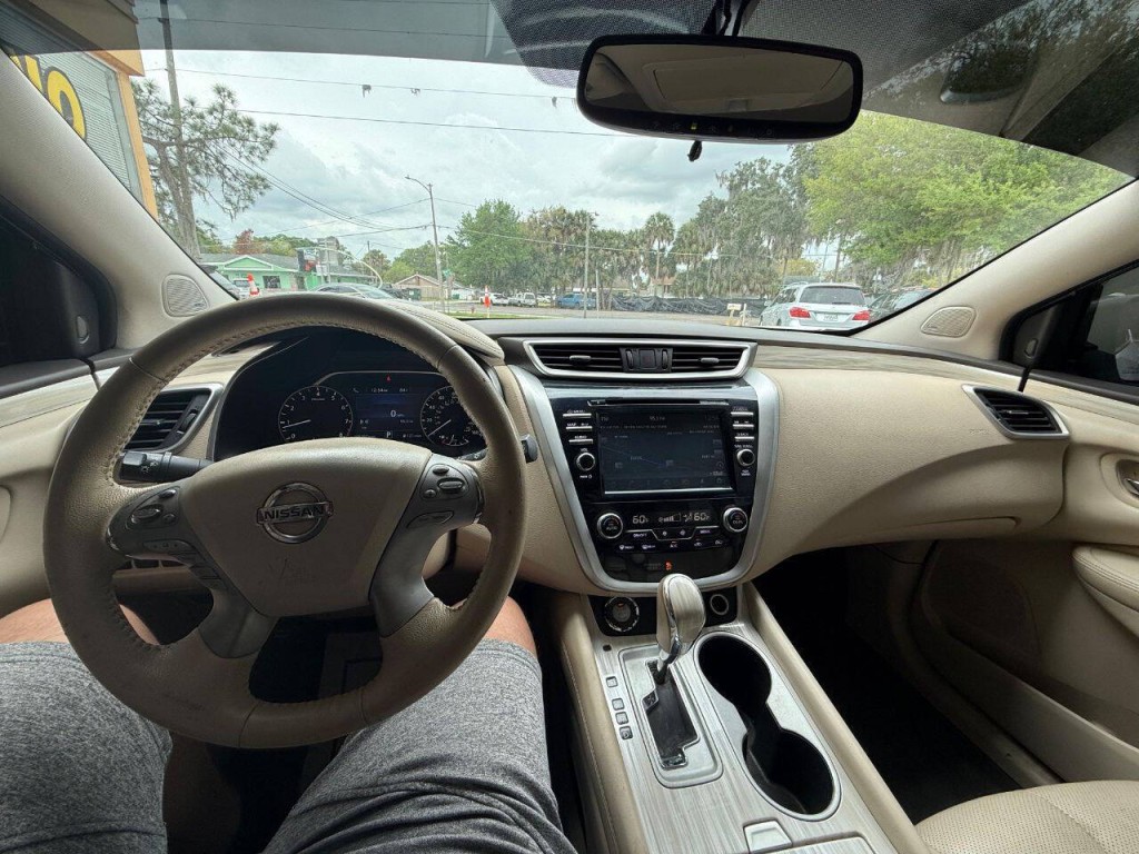 2016 Nissan Murano Image 10