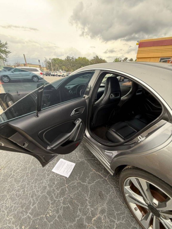 2014 Mercedes-Benz CLA-Class Image 12